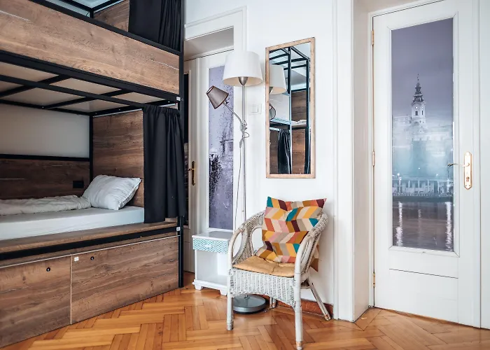 旅馆 比昂咖人啊扎卡旅馆